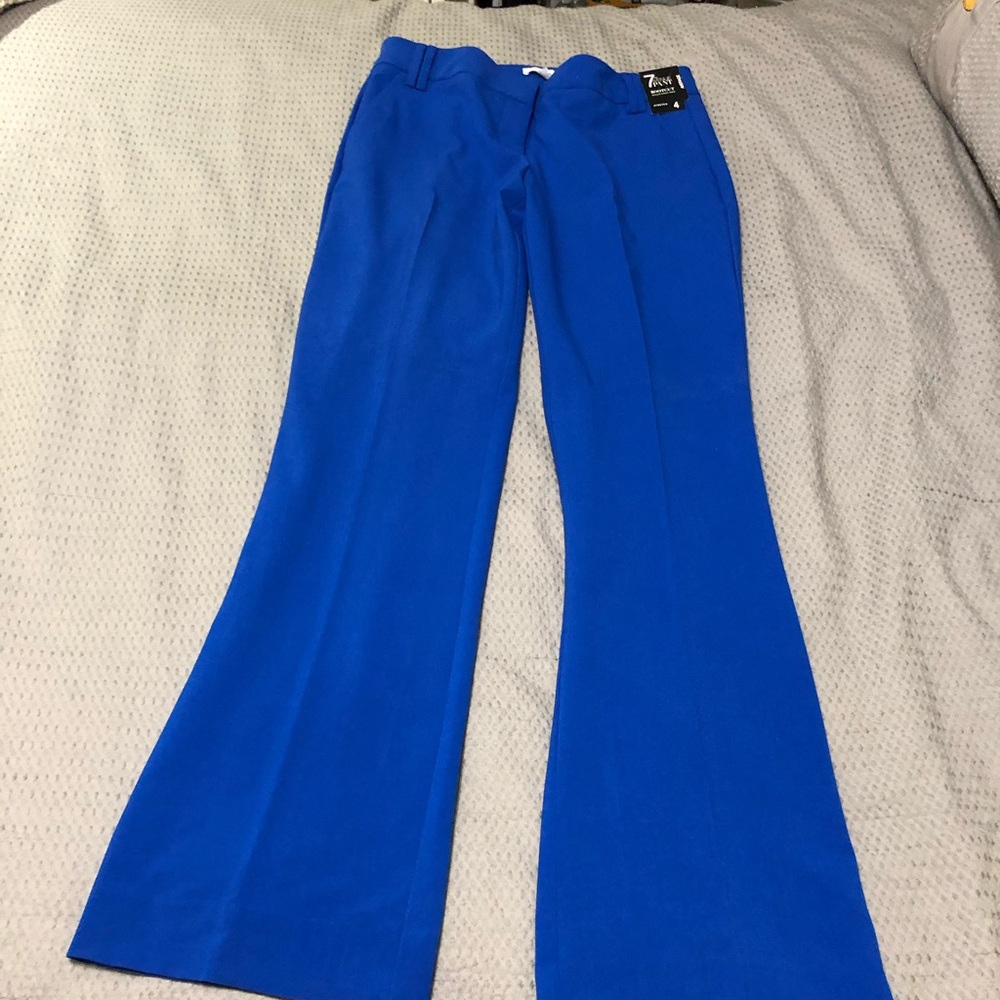 NWT NEW YORK  & COMPANY / blue trousers
